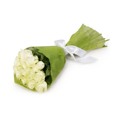 Букет из белых роз в фетре Белая Калитва Ростовская область